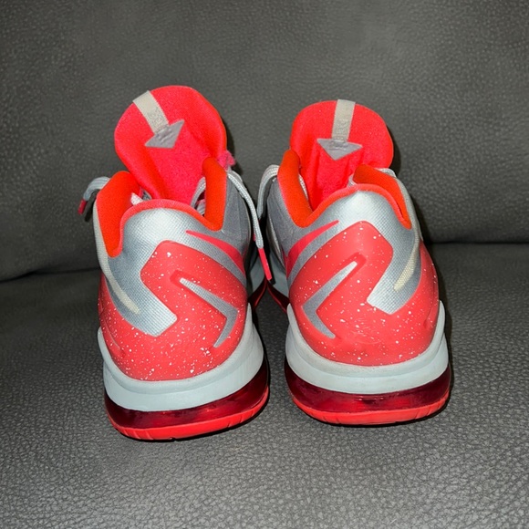Lebron 11’s - Picture 2 of 6